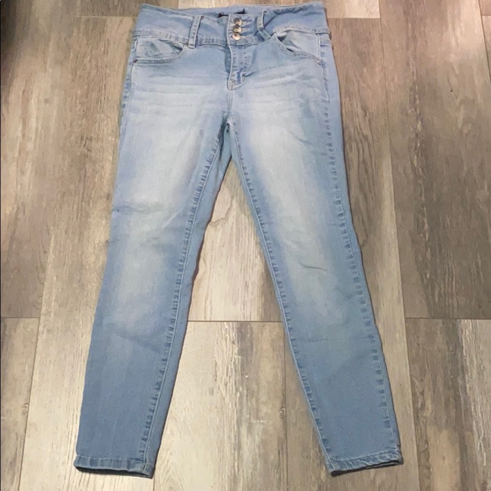 D. Jeans , size 4